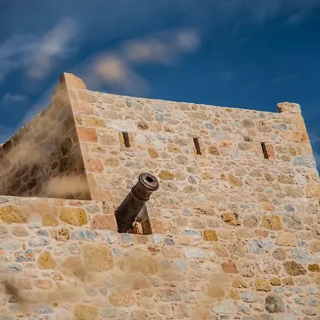 Ippola Boutique Hotel 4*