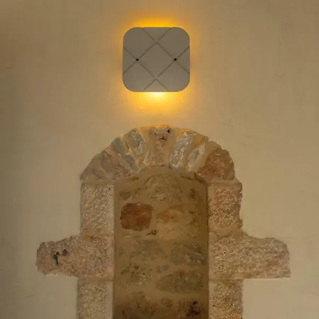 Ippola Boutique Hotel 4*