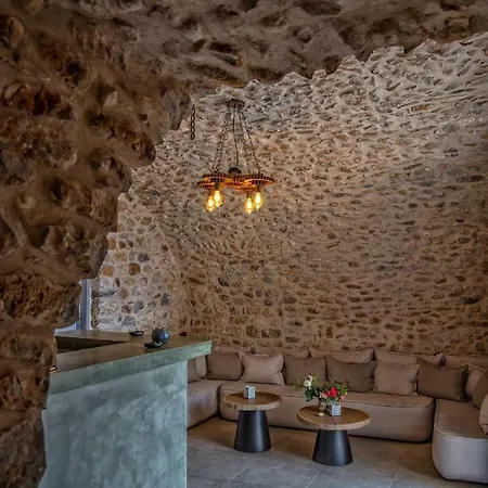 Hotel Ippola Boutique 4*